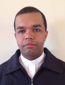 Pe. Moisés Henrique Fragoso de Souza