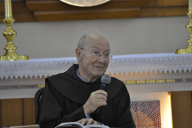 Frei Alberto no encontro regional de liturgia, ano passado em Teresópolis.