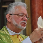 Pe. Jac: missa de corpo presente em Nogueira e na Catedral