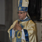 Bispo celebra missa pelo aniversário de Petrópolis
