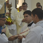 Seminarista José Carlos recebe ministério de acolitato