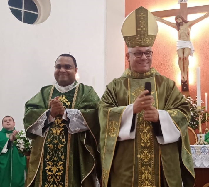 Padre Bruno Leonardo assume como administrador paroquial de Venda Nova - O  Diário de Teresópolis