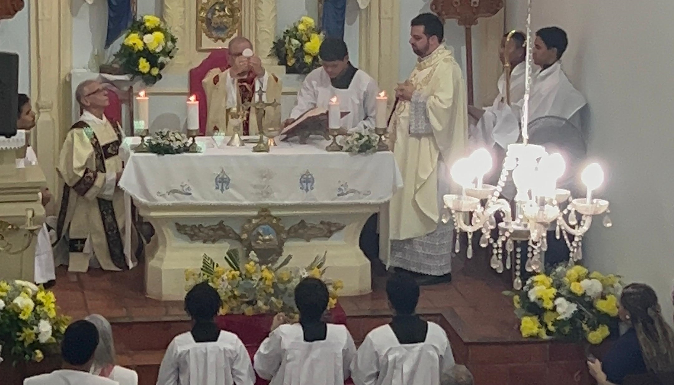 Dom Joel na festa de Nossa Senhora da Guia