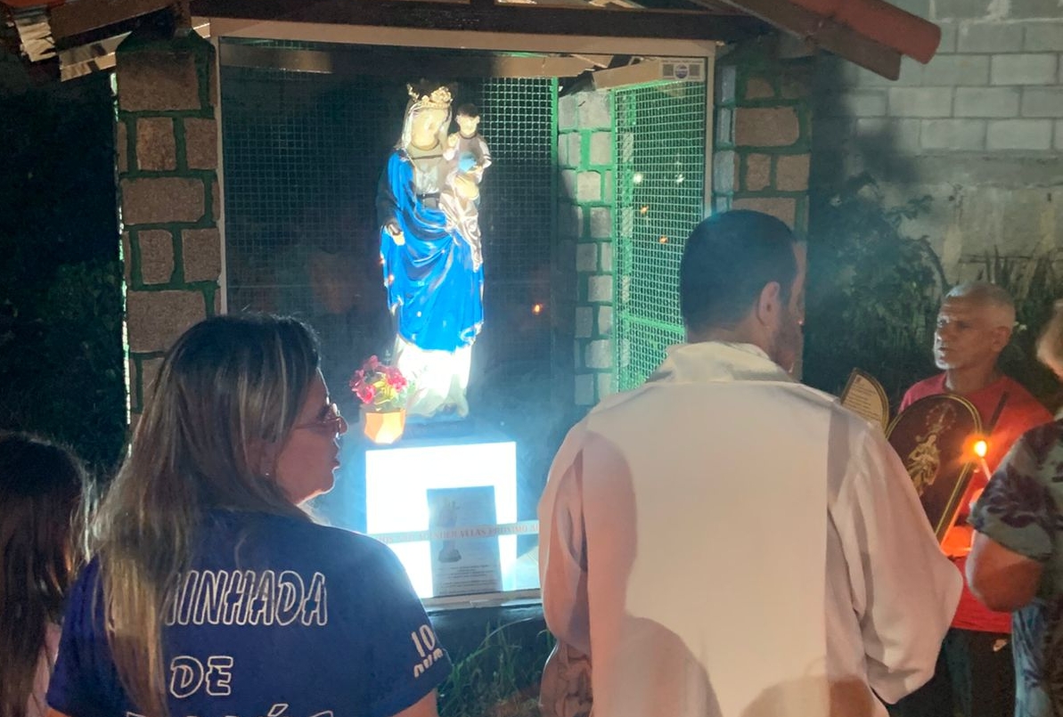 Missa na Casa do Padre Quinha em ação de graças a Nossa Senhora de Lourdes