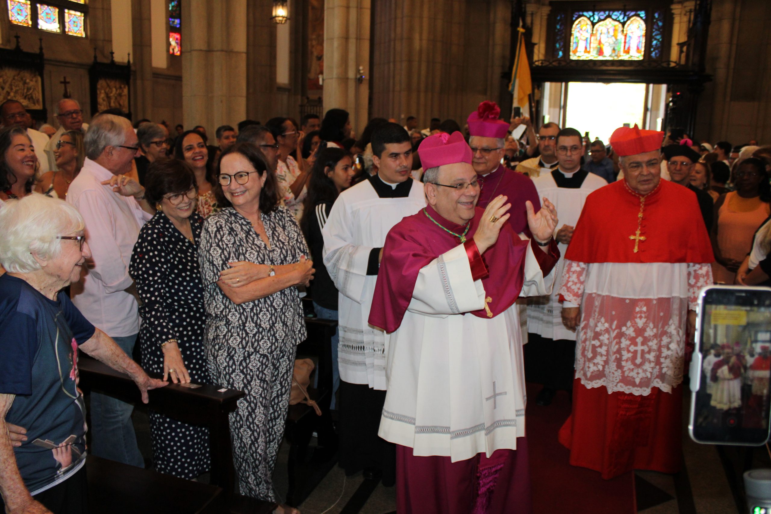 Missa da Posse Dom Joel Portella Amado na Diocese de Petrópolis