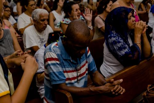 A Cruz da Esperança em sua peregrinação na Paróquia Nossa Senhora Aparecida em Piabetá_Foto Marcos Fabiano