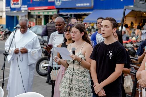 A Cruz da Esperança em sua peregrinação na Paróquia Nossa Senhora Aparecida em Piabetá_Foto Marcos Fabiano