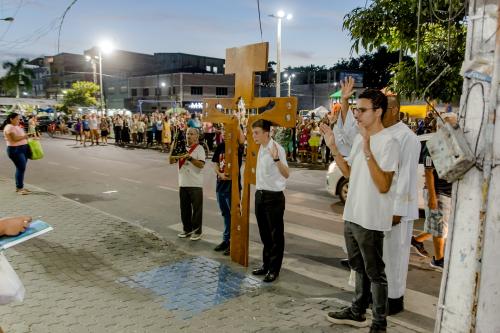 A Cruz da Esperança em sua peregrinação na Paróquia Nossa Senhora Aparecida em Piabetá_Foto Marcos Fabiano