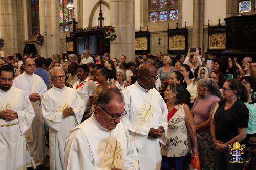Abertura-do-Jubileu-de-Esperanca-na-Diocese-de-Petropolis-156