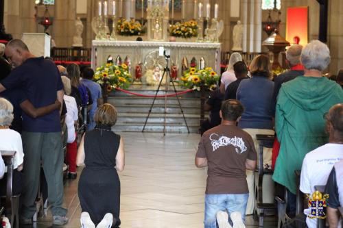 Abertura-do-Jubileu-de-Esperanca-na-Diocese-de-Petropolis-49