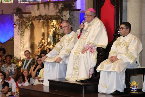 Abertura-do-Jubileu-de-Esperanca-na-Diocese-de-Petropolis-53