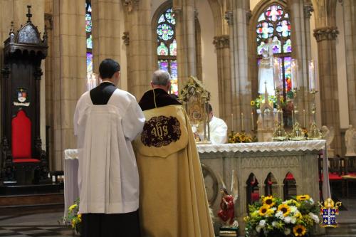 Abertura-do-Jubileu-de-Esperanca-na-Diocese-de-Petropolis-57