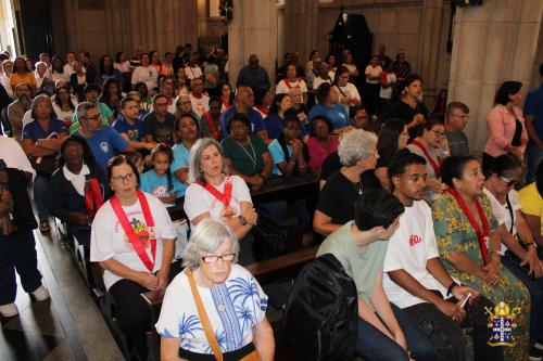 Abertura-do-Jubileu-de-Esperanca-na-Diocese-de-Petropolis-8