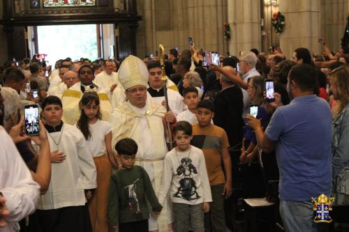 Abertura-do-Jubileu-de-Esperanca-na-Diocese-de-Petropolis-86