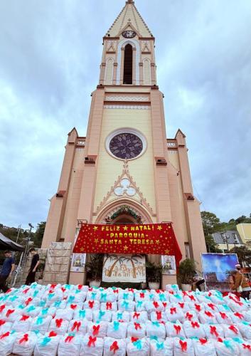 Acao-Social-de-Natal-na-Paroquia-Santa-Teresa-3