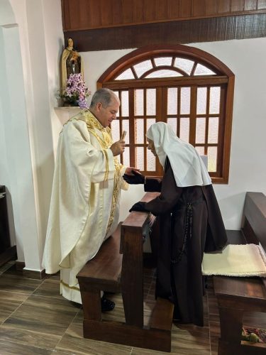 Casa-das-irmas-Servas-dos-Pobres-15