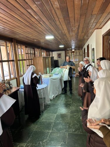 Casa-das-irmas-Servas-dos-Pobres-2