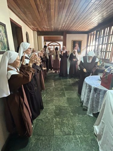Casa-das-irmas-Servas-dos-Pobres-9