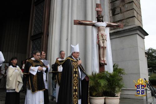 Celebração da Paixão do Senhor na Catedral de Petrópolis com Dom Joel_Foto Rogerio Tosta