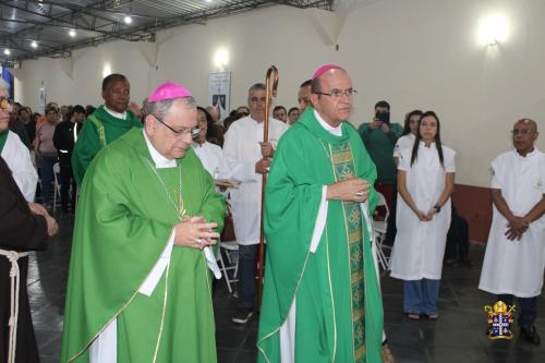 Celebracao-dos-25-anos-da-Igreja-Matriz-do-Quitandinha-19