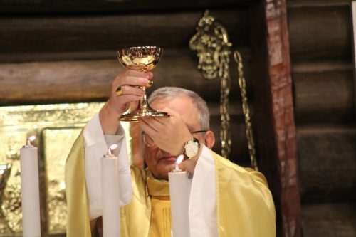 Comunidade-celebra-25-anos-da-Igreja-Santa-Clara-31