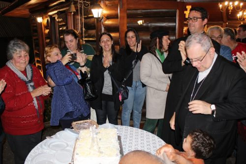 Comunidade-celebra-25-anos-da-Igreja-Santa-Clara-45