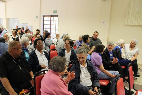 Congresso-e-Peregrinacao-Jubilar-da-Conferencia-dos-Regliosos-do-Brasil-do-Regional-Leste-1-em-Petropolis-7