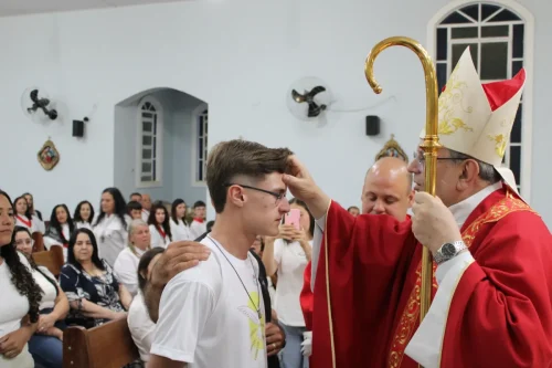 Crisma-Paroquia-Sao-Jose-Agua-Quente-145