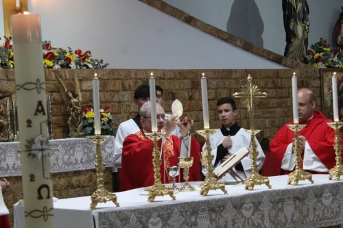 Crisma-Paroquia-Sao-Jose-Agua-Quente-173