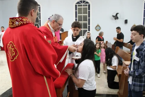 Crisma-Paroquia-Sao-Jose-Agua-Quente-176