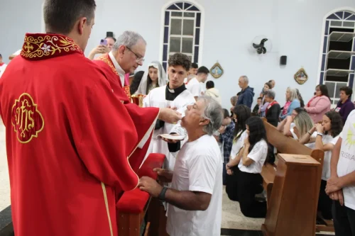 Crisma-Paroquia-Sao-Jose-Agua-Quente-185