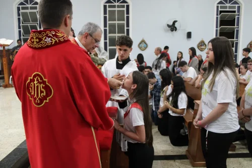 Crisma-Paroquia-Sao-Jose-Agua-Quente-191