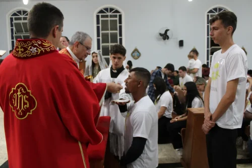 Crisma-Paroquia-Sao-Jose-Agua-Quente-195