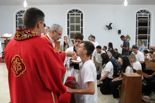 Crisma-Paroquia-Sao-Jose-Agua-Quente-196