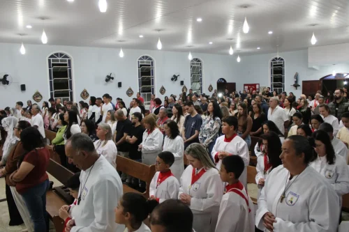 Crisma-Paroquia-Sao-Jose-Agua-Quente-25