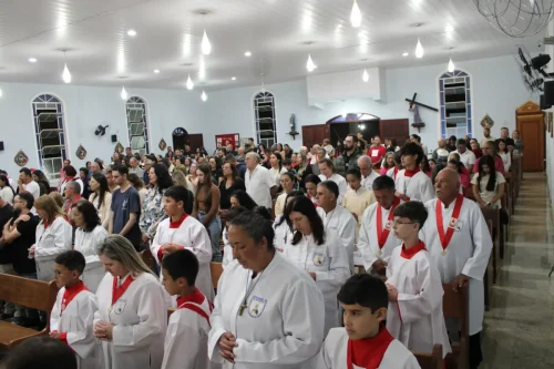 Crisma-Paroquia-Sao-Jose-Agua-Quente-26