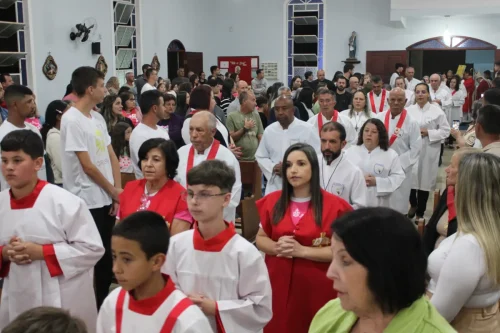 Crisma-Paroquia-Sao-Jose-Agua-Quente-4