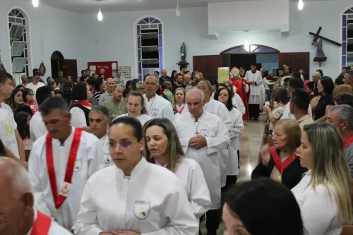 Crisma-Paroquia-Sao-Jose-Agua-Quente-7