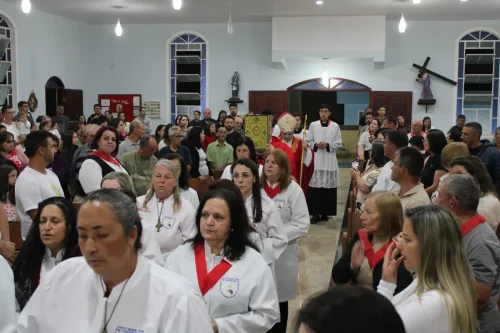 Crisma-Paroquia-Sao-Jose-Agua-Quente-9