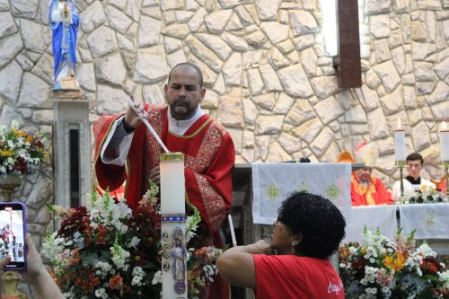 Crisma-Paroquia-de-Santo-Aleixo-44