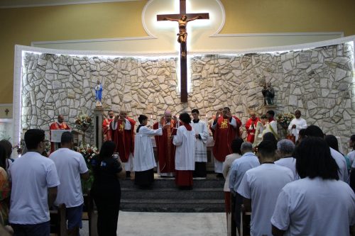 Crisma-Paroquia-de-Santo-Aleixo-53