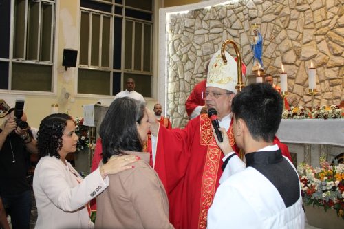 Crisma-Paroquia-de-Santo-Aleixo-54