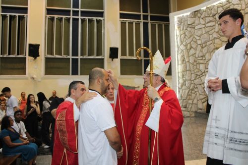 Crisma-Paroquia-de-Santo-Aleixo-61