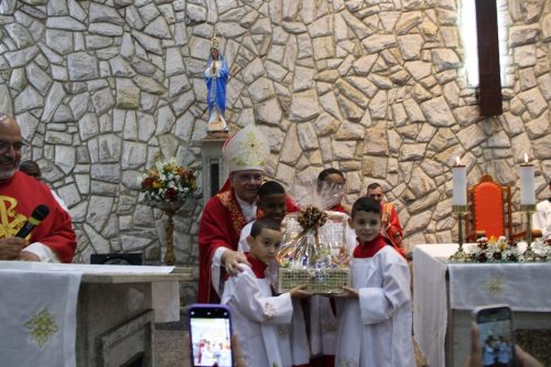 Crisma-Paroquia-de-Santo-Aleixo-74