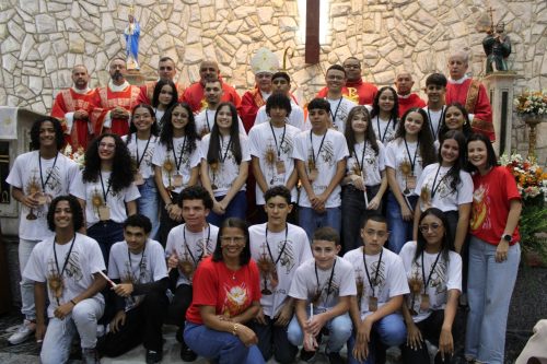 Crisma-Paroquia-de-Santo-Aleixo-76