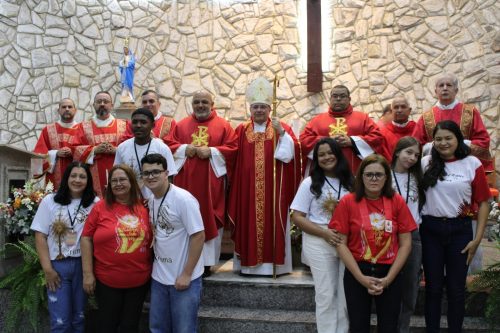 Crisma-Paroquia-de-Santo-Aleixo-79