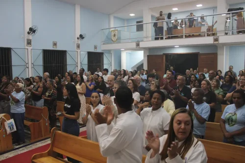 Dedicacao-do-altar-da-Igreja-Nossa-Senhora-das-Gracas-em-Parada-Modelo-22