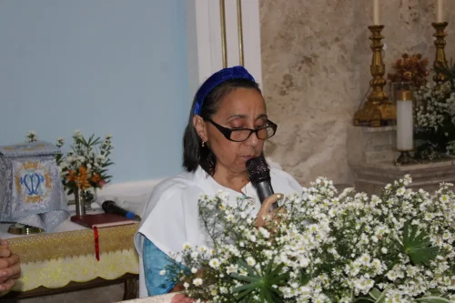 Dedicacao-do-altar-da-Igreja-Nossa-Senhora-das-Gracas-em-Parada-Modelo-45