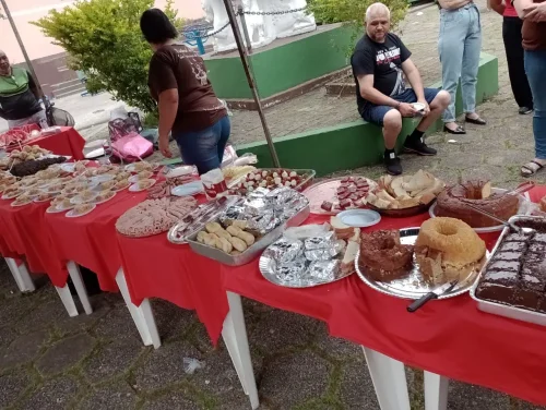 Dia-do-Pobre-na-Paroquia-do-Sagrado-em-Teresopolis-1