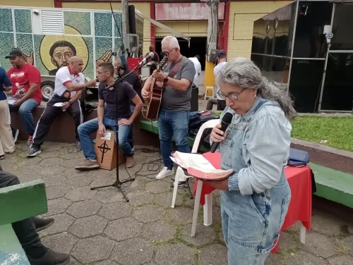 Dia-do-Pobre-na-Paroquia-do-Sagrado-em-Teresopolis-25